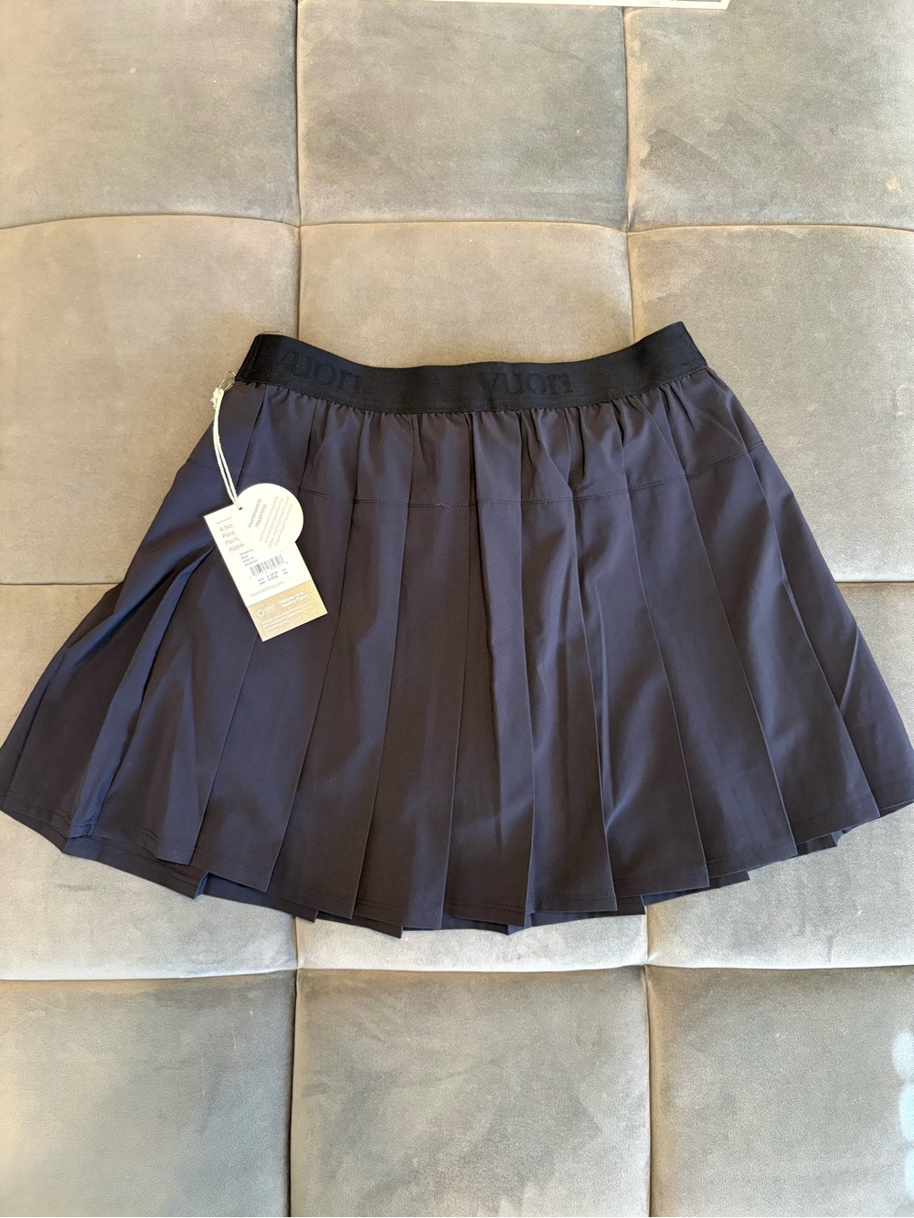 Vuori Black Elevate Clementine Skirt Skort